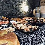 Quinta Da Casa Cimeira, Guest House, Wines & Food