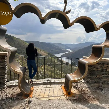 Quinta Da Casa Cimeira, Guest House, Wines & Food * Valença do Douro