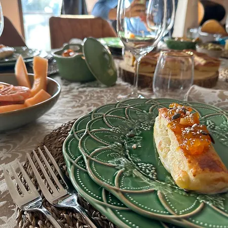 Quinta Da Casa Cimeira, Guest House, Wines & Food