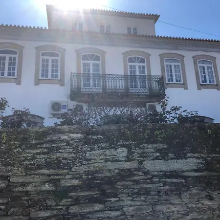 Quinta Da Casa Cimeira, Guest House, Wines & Food Alojamento de Turismo Rural Valença do Douro