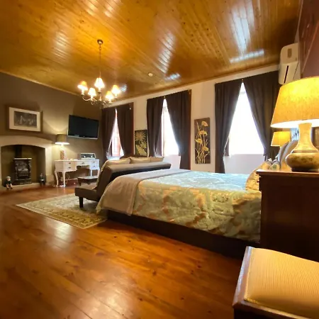 Quinta Da Casa Cimeira, Guest House, Wines & Food *