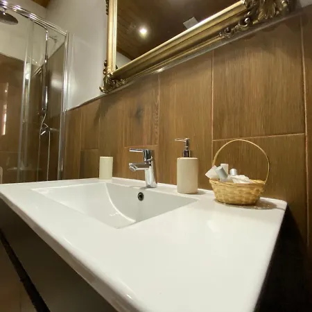 Farmház Quinta Da Casa Cimeira, Guest House, Wines & Food *