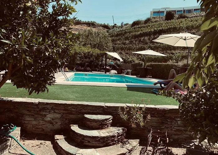 Quinta Da Casa Cimeira, Guest House, Wines & Food * Valença do Douro