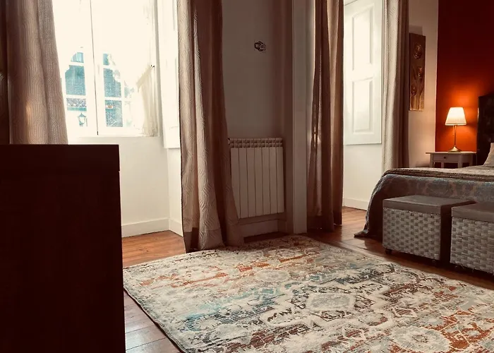 Quinta Da Casa Cimeira, Guest House, Wines & Food Bauernhof *