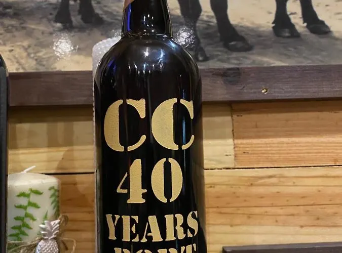 Quinta Da Casa Cimeira, Guest House, Wines & Food Alojamento de Turismo Rural *