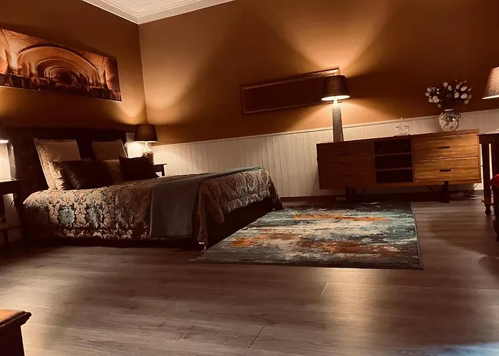 Quinta Da Casa Cimeira, Guest House, Wines & Food