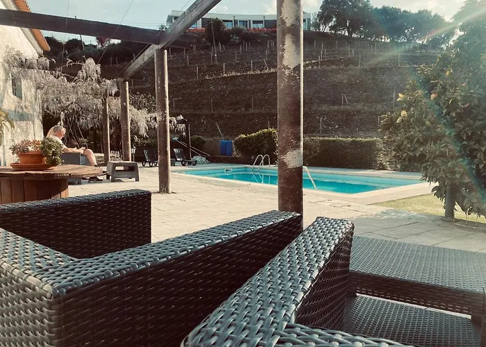 Quinta Da Casa Cimeira, Guest House, Wines & Food