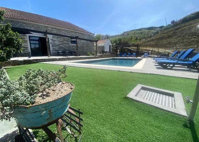 Quinta Da Casa Cimeira, Guest House, Wines & Food * Valenca do Douro
