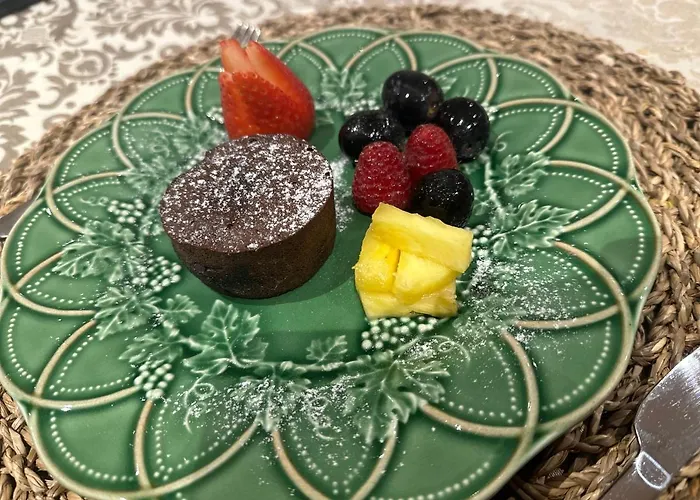 Quinta Da Casa Cimeira, Guest House, Wines & Food Фермерский дом Валенса-ду-Дору