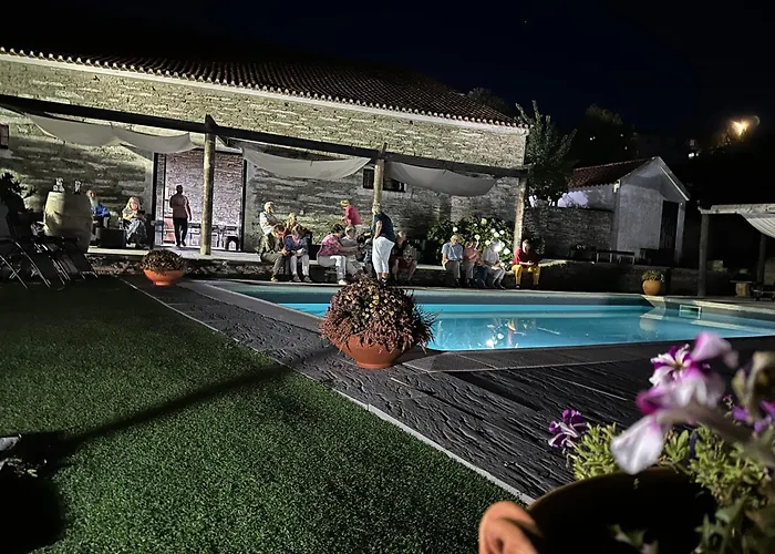 Bauernhof Quinta Da Casa Cimeira, Guest House, Wines & Food *