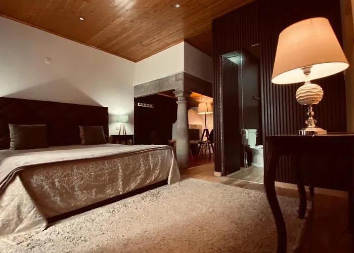 Quinta Da Casa Cimeira, Guest House, Wines & Food * Валенса-ду-Дору