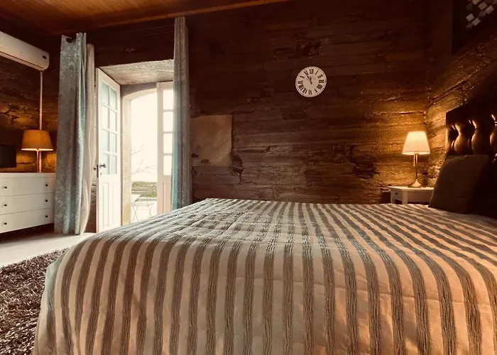 Bauernhof Quinta Da Casa Cimeira, Guest House, Wines & Food *