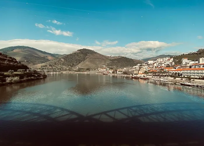 Quinta Da Casa Cimeira, Guest House, Wines & Food Valença do Douro